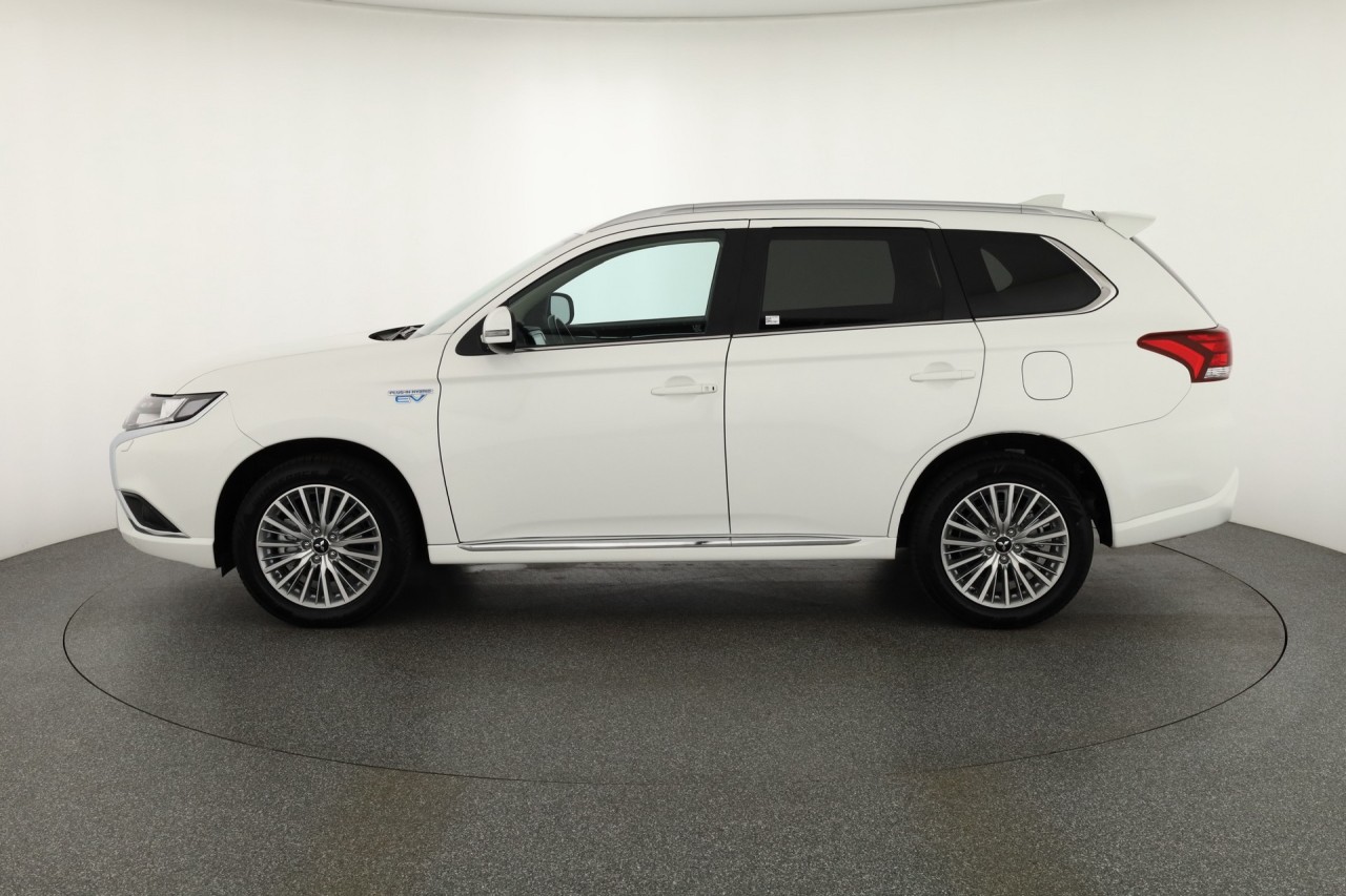 Mitsubishi Outlander 2.4 PHEV CVT 4WD
