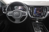 Volvo V60 Momentum Pro