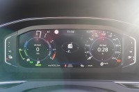 VW Passat Variant GTE