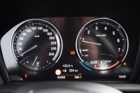 BMW 220 i Advantage AT