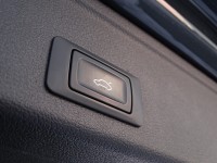 Audi A4 Avant 40 2.0 TFSI S line