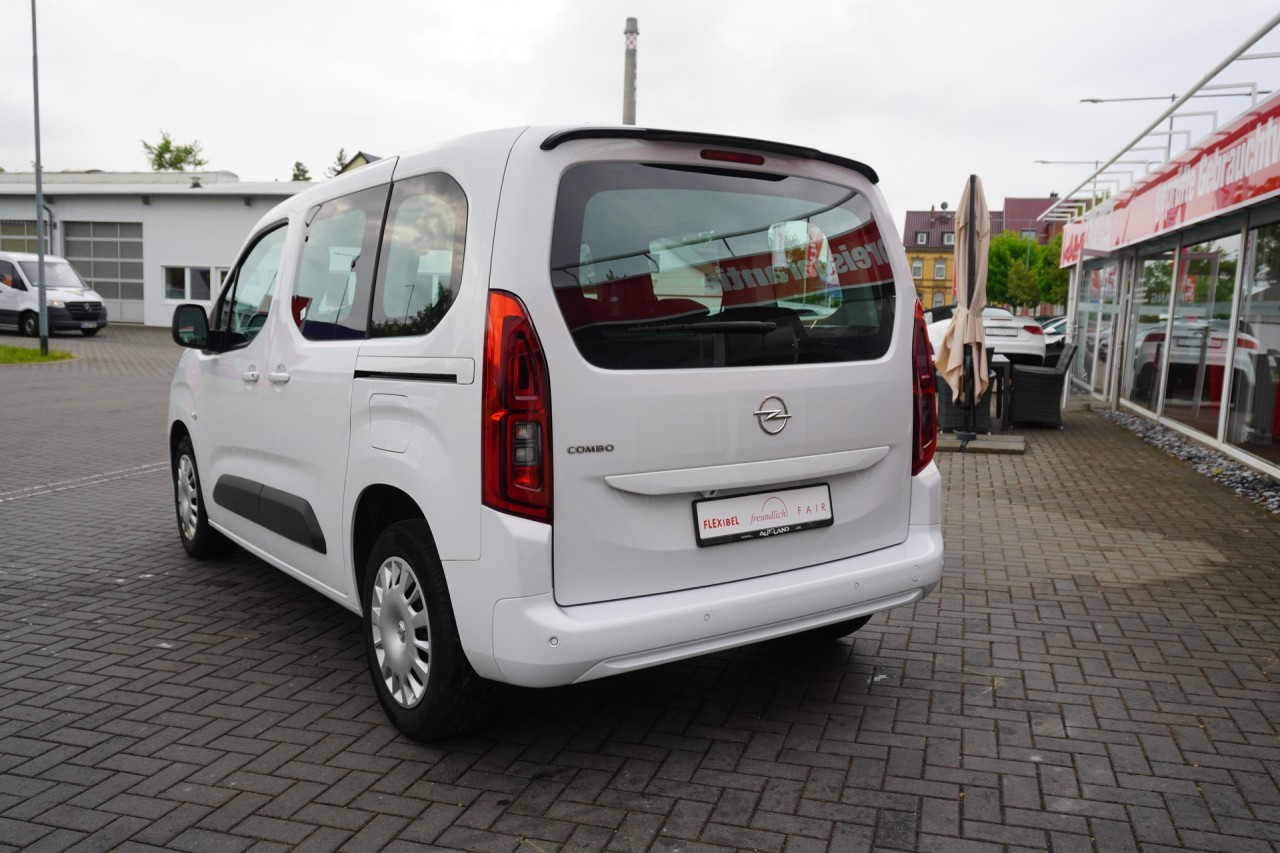 Opel Combo Life 1.2 Edition