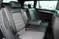 VW Passat Variant 1.5 R-Line