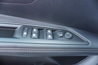 Peugeot 3008 1.2 e-THP GT EAT8
