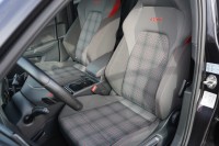 VW Golf VIII 2.0 GTI