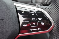 VW Golf VIII 2.0 GTI DSG