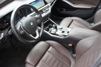 BMW 330 i xDrive Sport Line