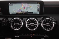 Mercedes-Benz CLA 220 Shooting Brake AMG Line