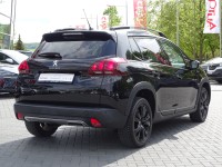 Peugeot 2008 1.2 PureTech Black Edition