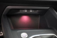 VW Golf VIII Variant 1.5 TSI Goal