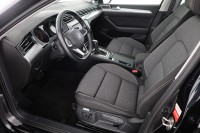 VW Passat Variant 1.5 TSI DSG Business