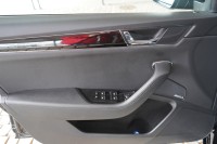 Skoda Superb Combi 2.0 TDI L&K