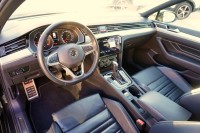 VW Passat Variant 2.0 TDI DSG R-Line