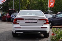 Volvo S60 2.0 M-Hybrid Plus Dark