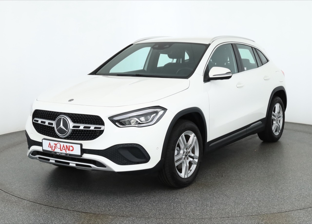 Mercedes-Benz GLA 200 Progressive