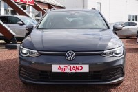 VW Golf VIII Variant 1.5 eTSI DSG