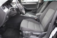 VW Passat Variant 2.0 TDI DSG R-Line