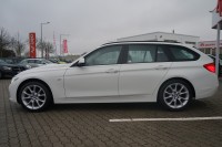 BMW 320 320dA Touring Sport Line