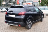 Peugeot 2008 1.2 PureTech Crossway