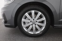 VW Touran 1.4 TSI DSG R-Line