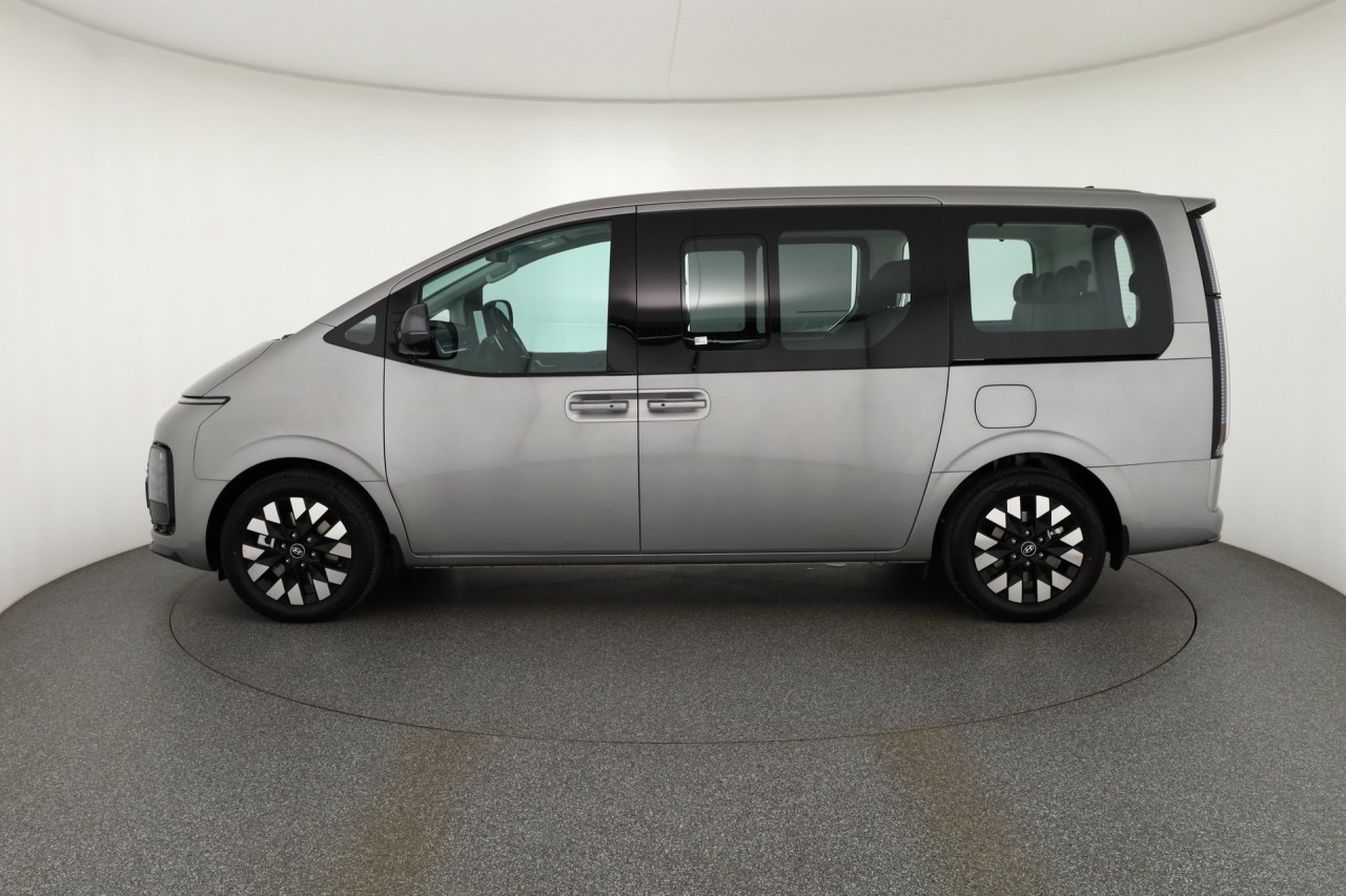 Hyundai Staria 1.6 T-GDI HEV Signature Aut.