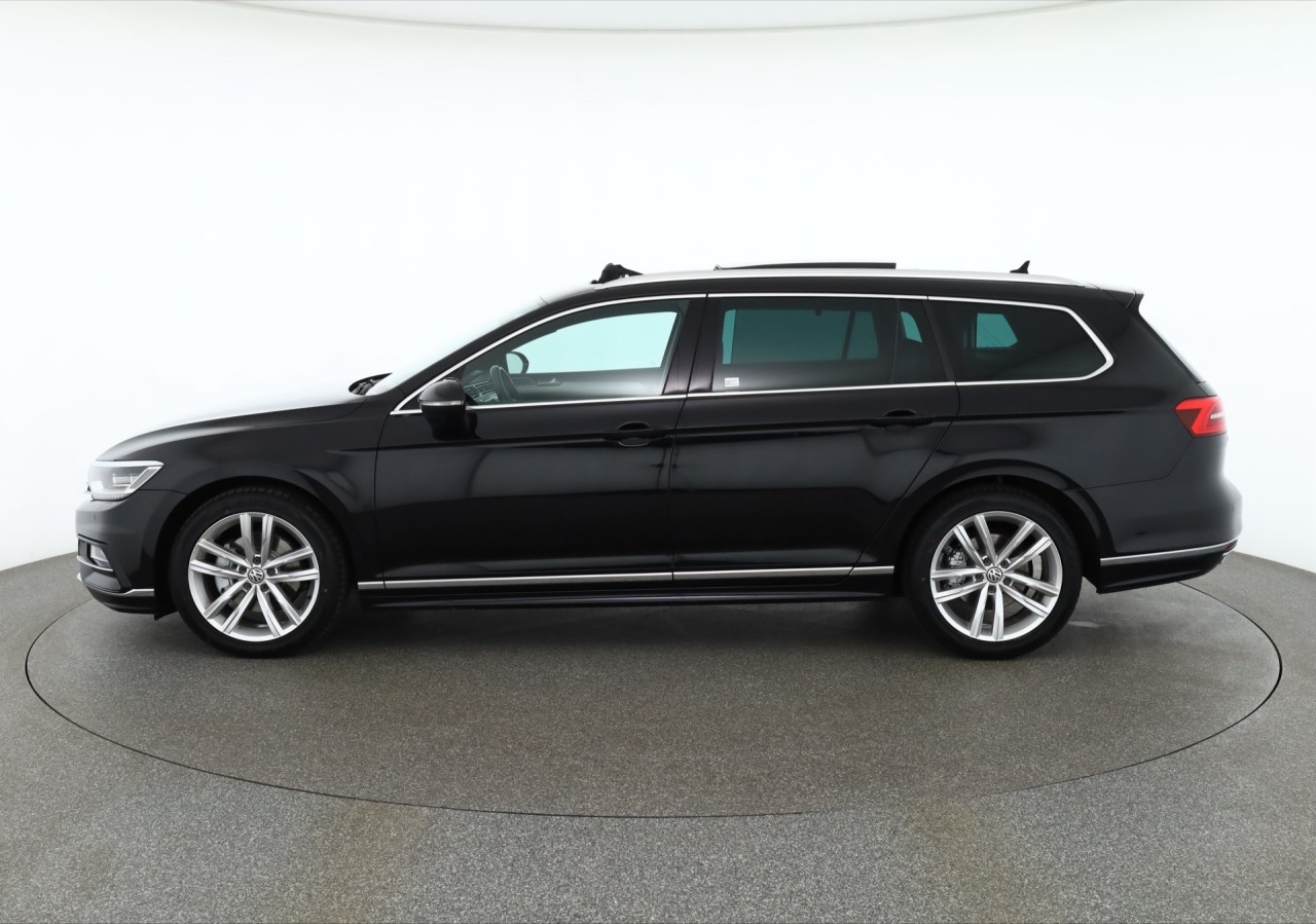 VW Passat Variant 1.8 TSI R-Line