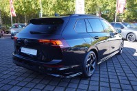 VW Golf VIII Variant 1.5 eTSI R-Line DSG