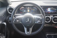 Mercedes-Benz CLA 220 