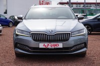 Skoda Superb Combi 2.0 TDI Premium Edition