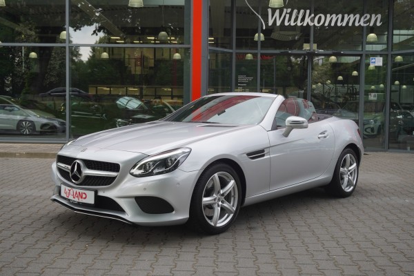 Mercedes-Benz SLC 300 Roadster