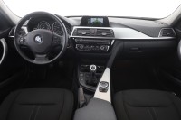 BMW 318 i Touring Advantage