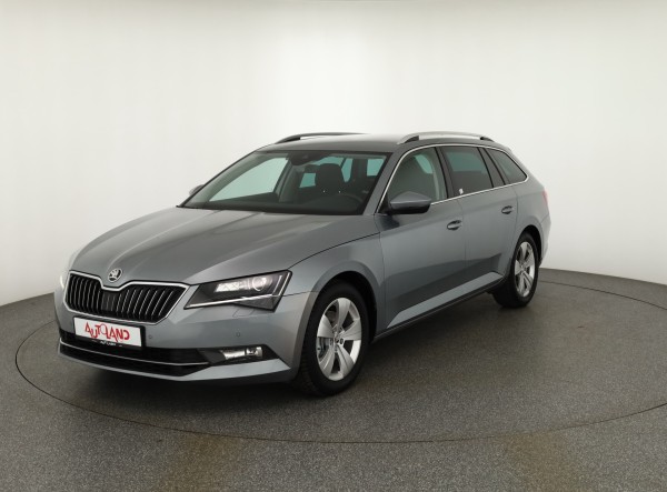 Skoda Superb Combi 2.0 TDI Style