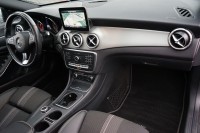 Mercedes-Benz Shooting Brake CLA 180 Urban