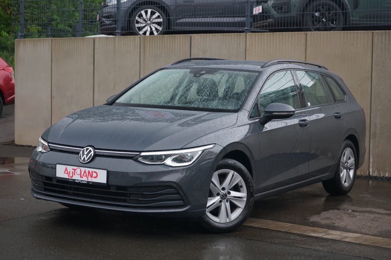 VW Golf VIII Variant Life eTSI