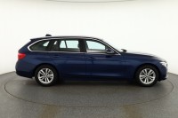 BMW 318 i Touring Advantage