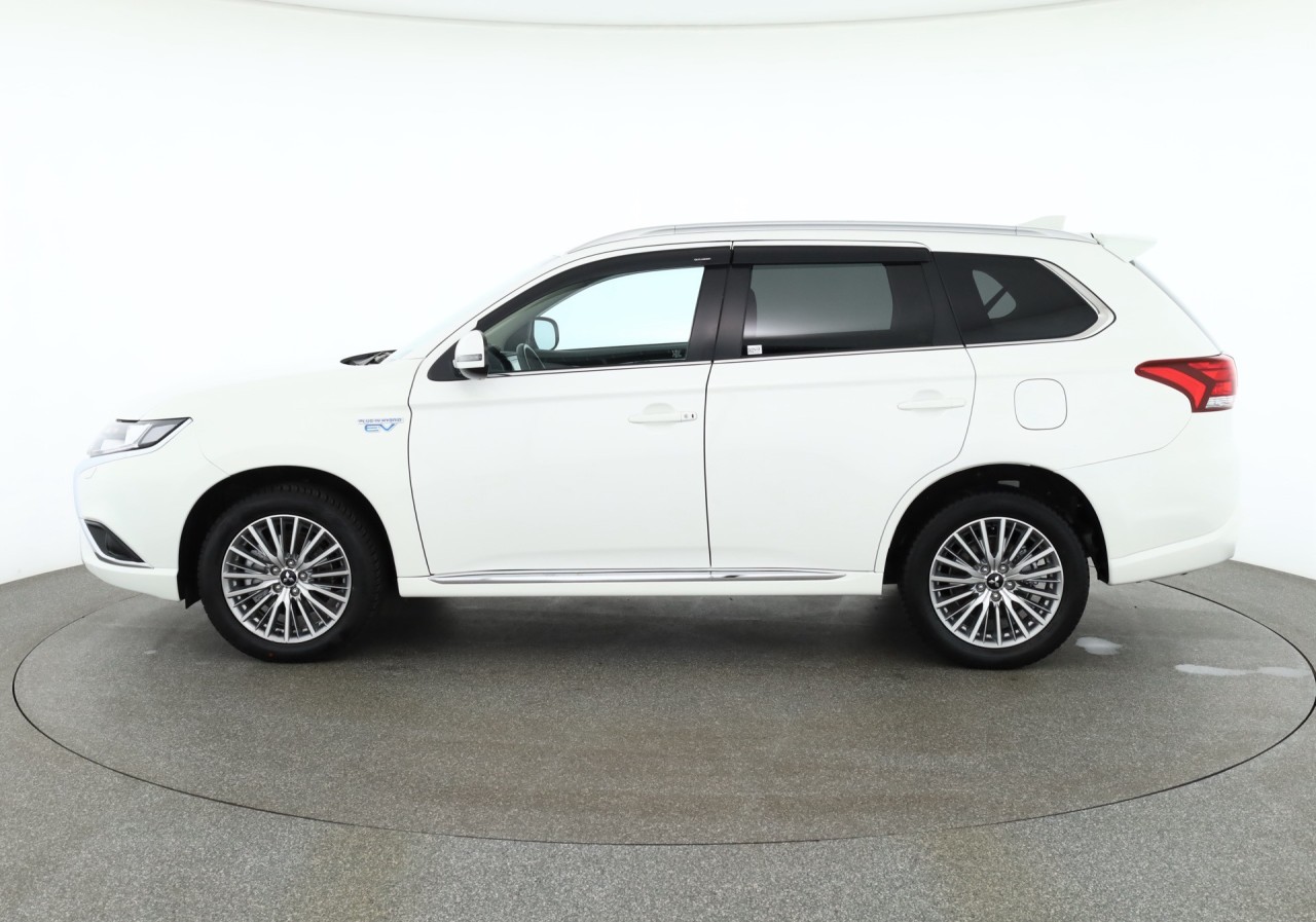 Mitsubishi Outlander 2.4 PHEV Basis 4WD