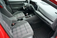 VW Golf VIII 2.0 TSI GTI SHZ