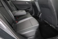 VW Golf VIII Variant 1.5 TSI Goal