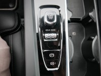 Volvo XC 60 XC60 2.0 R Design Expression Plug-In
