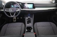 VW Golf VIII 1.0 TSI Move