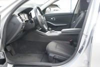 BMW 320 d xDrive Advantage