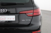 Audi A4 Avant 35 TFSI S-line