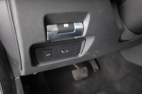 Jaguar XE D180 R-Dynamic HSE