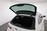 BMW 3 330i M-Sport Touring Aut.