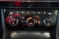 Skoda Superb Combi 2.0 TDI Premium Edition