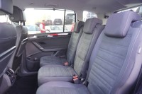 VW Touran 1.5 TSI R-Line