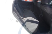 Toyota Yaris 1.5 Team D App