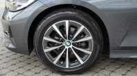 BMW 318 318d Touring Advantage