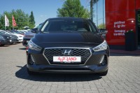 Hyundai i30 1.4 T-GDI Intro