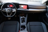 VW Golf VIII Variant 1.5 TSI Active